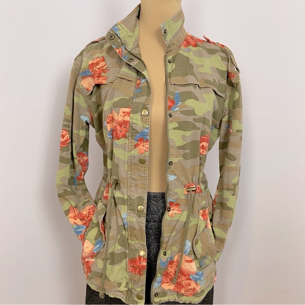 Army Green Camo Rose & Blue Floral Utility Anorak Jacket Size S